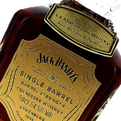 Jack Daniel's Full Bodied Robust 1